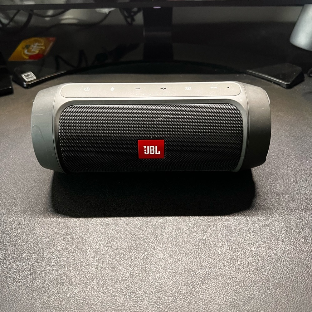 JBL Charge 2+